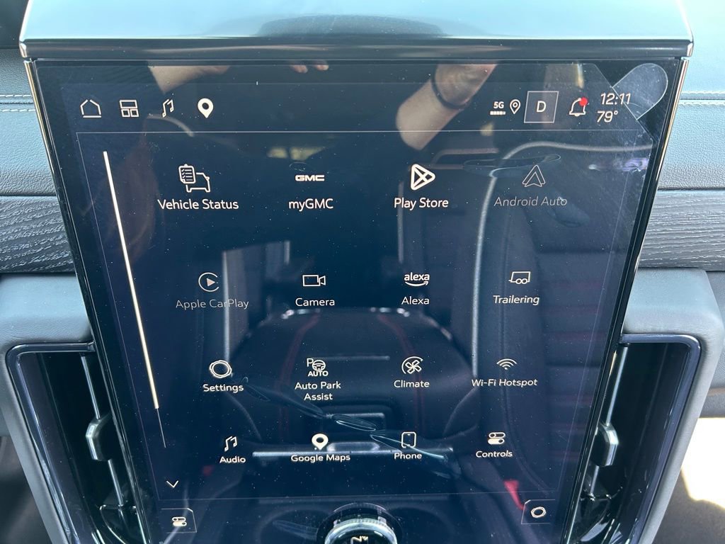 Used 2025 GMC Yukon XL AT4 Ultimate w/ LPO, AT4 Appearance Package AWD/4WD image 35