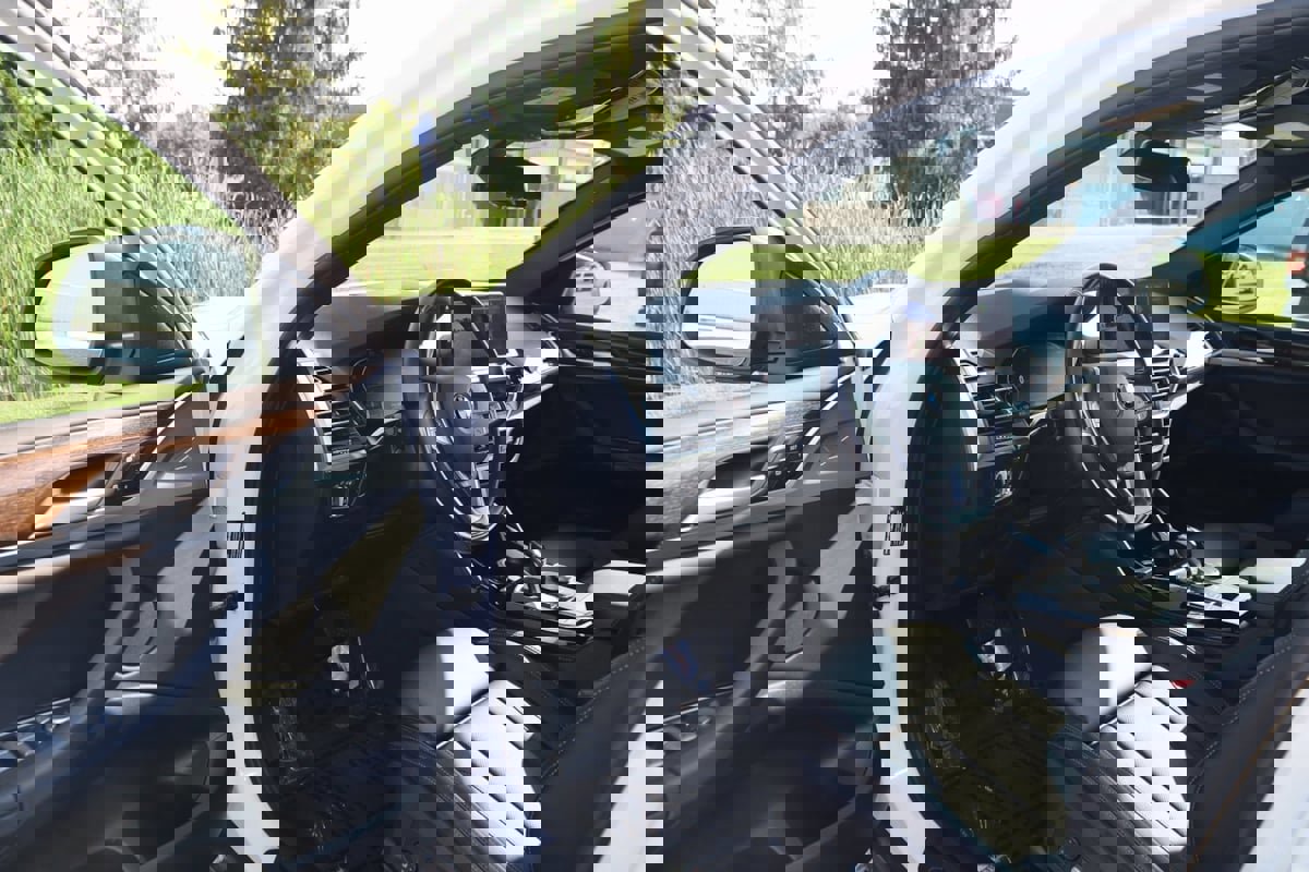 Used 2022 BMW X4 xDrive30i w/ Convenience Package image 69