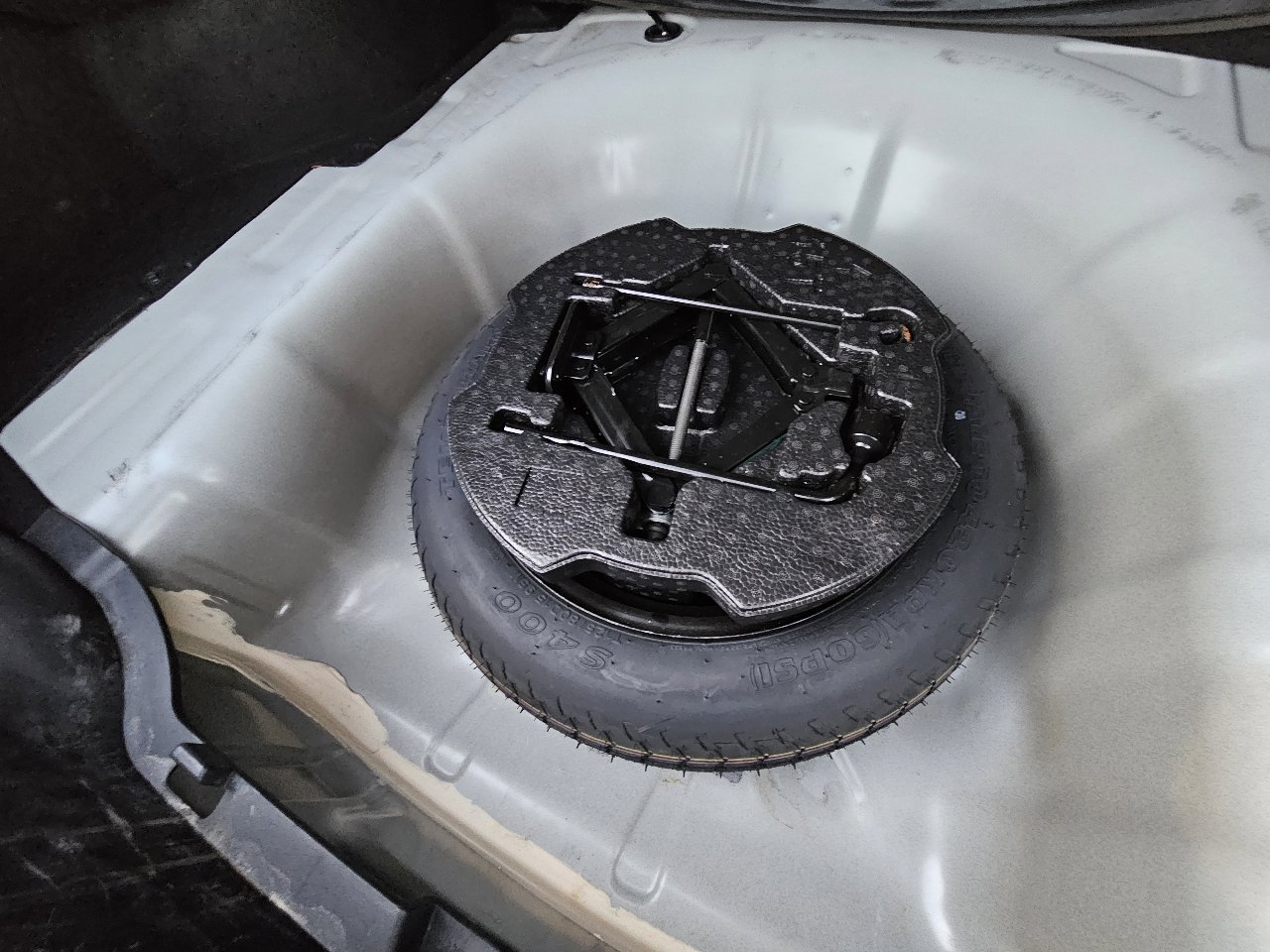 Used 2022 Hyundai Elantra SEL image 24