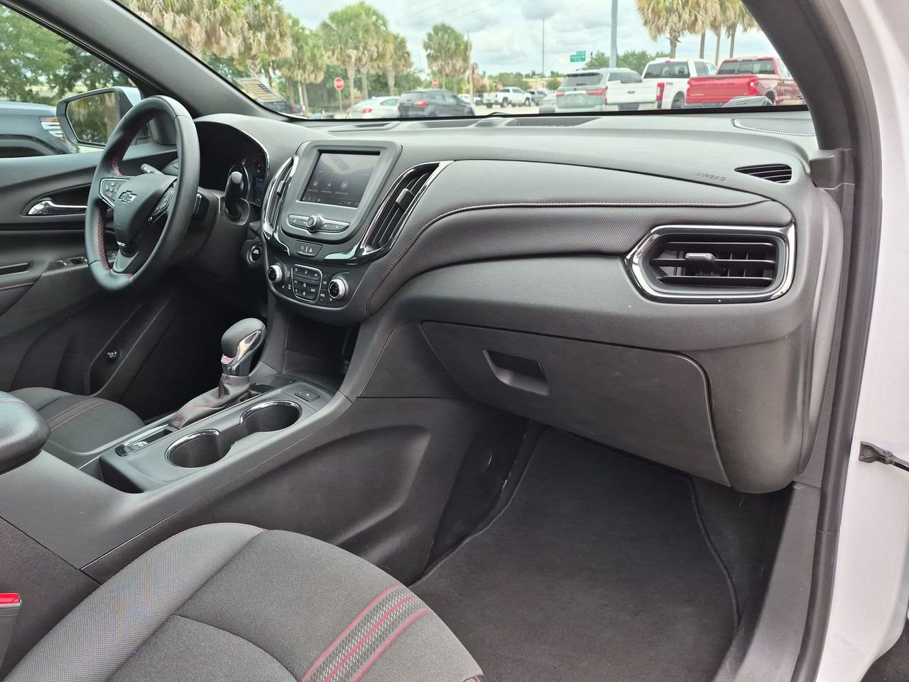 Used 2023 Chevrolet Equinox RS FWD image 25