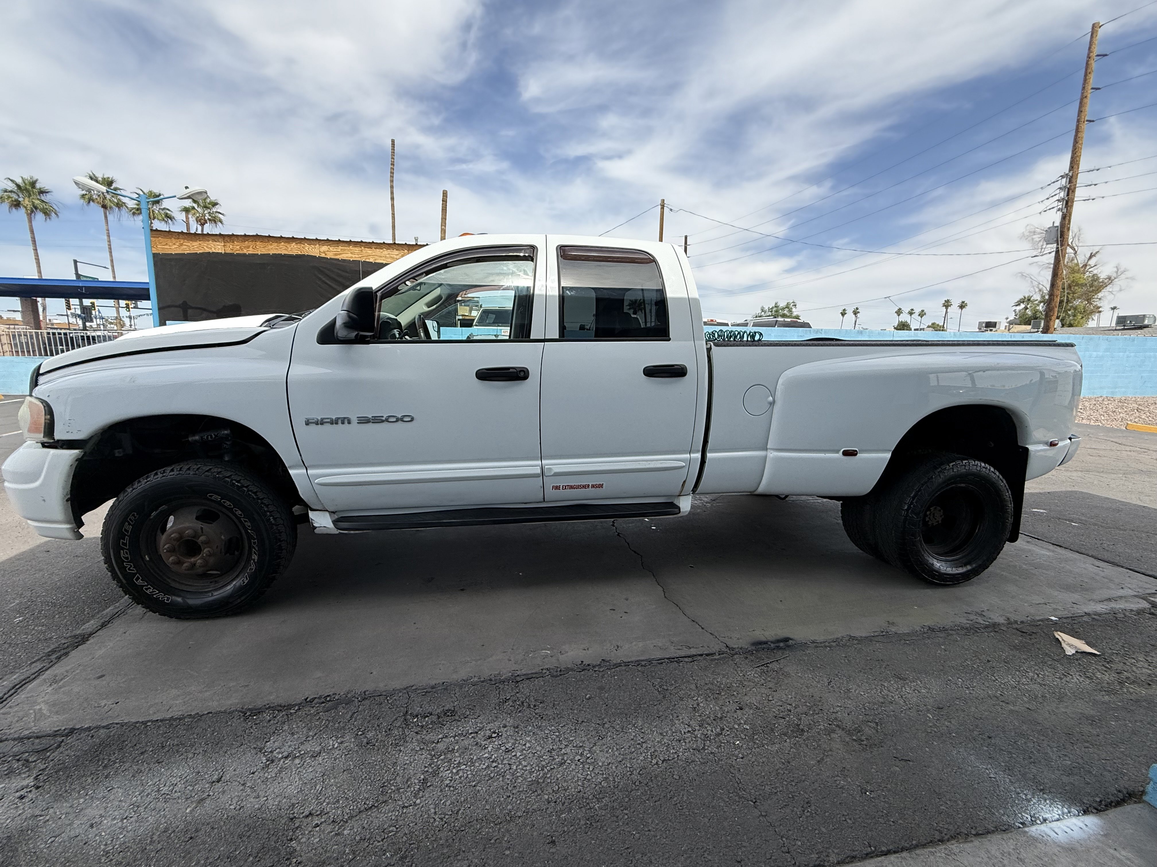 Used 2005 Dodge Ram 3500 Truck SLT image 2