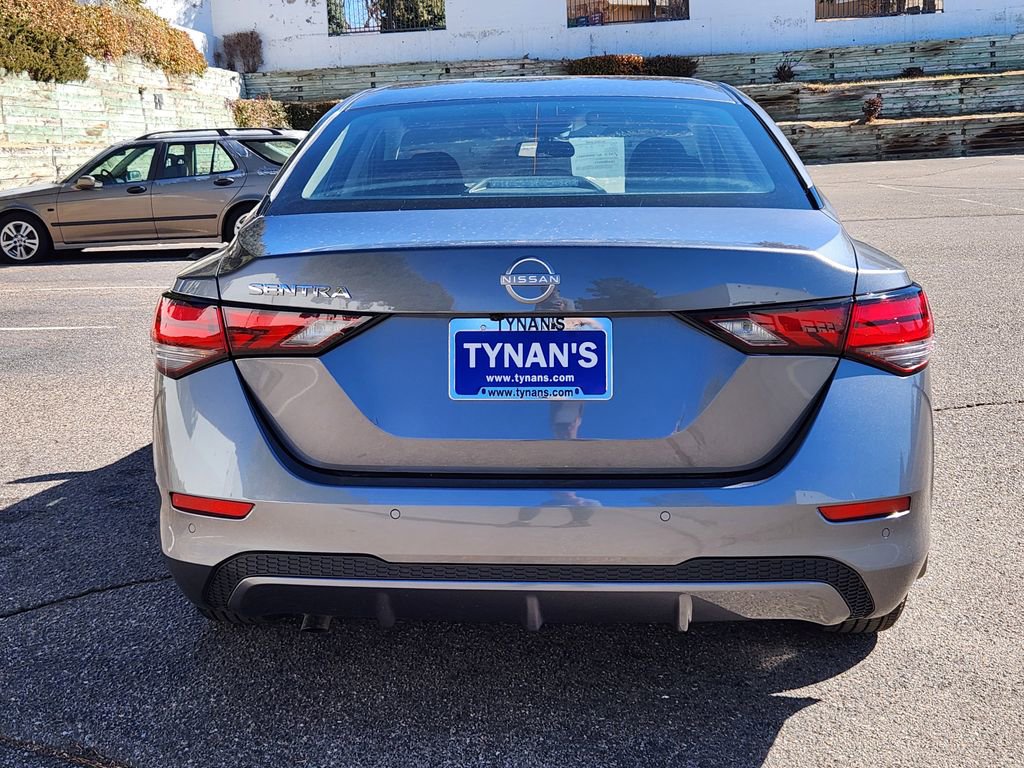 Used 2025 Nissan Sentra S image 4
