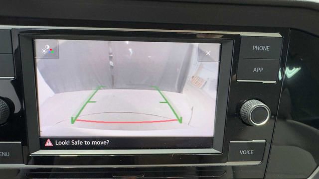 Used 2023 Volkswagen Jetta SE FWD image 30