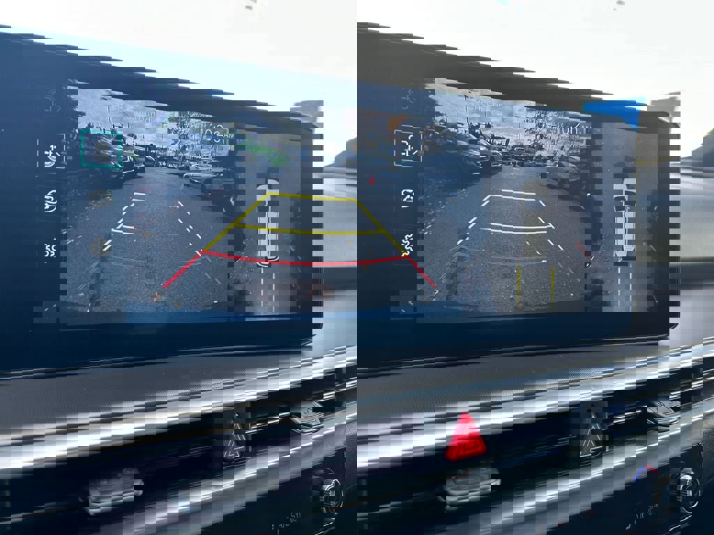 Used 2025 Kia Sorento SX Prestige image 19