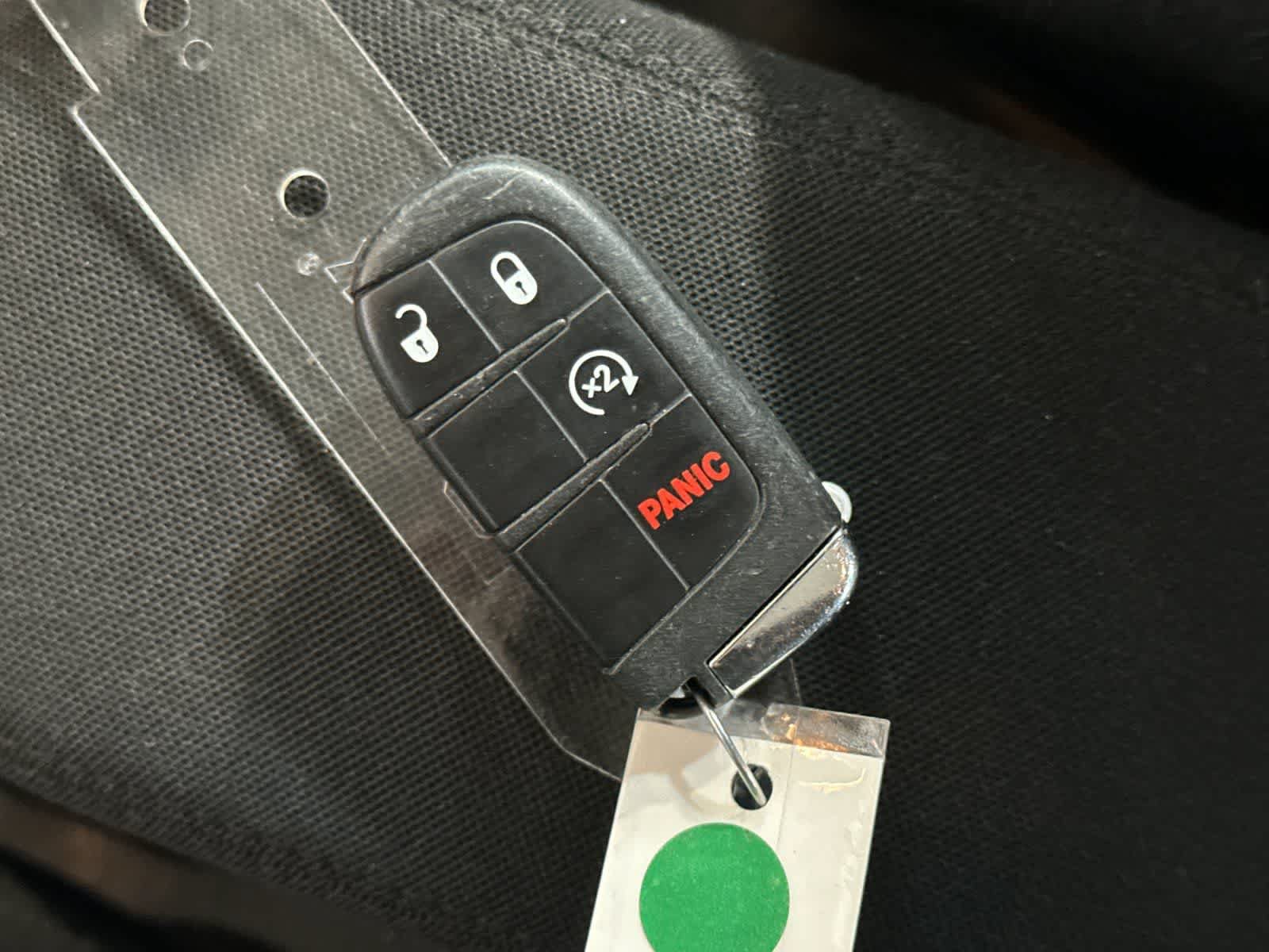 Used 2021 Jeep Renegade Latitude w/ Convenience Group AWD/4WD image 29