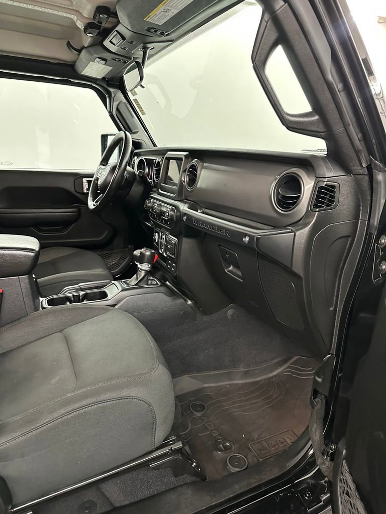 Used 2022 Jeep Wrangler Unlimited Sport image 41
