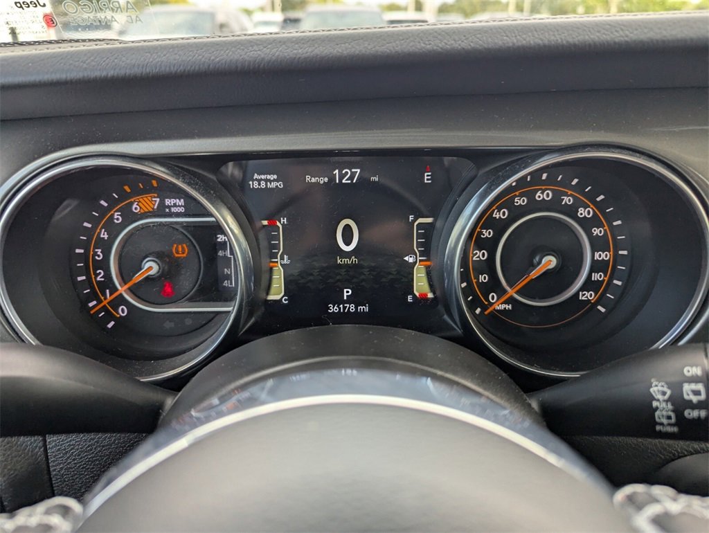 Used 2023 Jeep Wrangler Sahara image 29