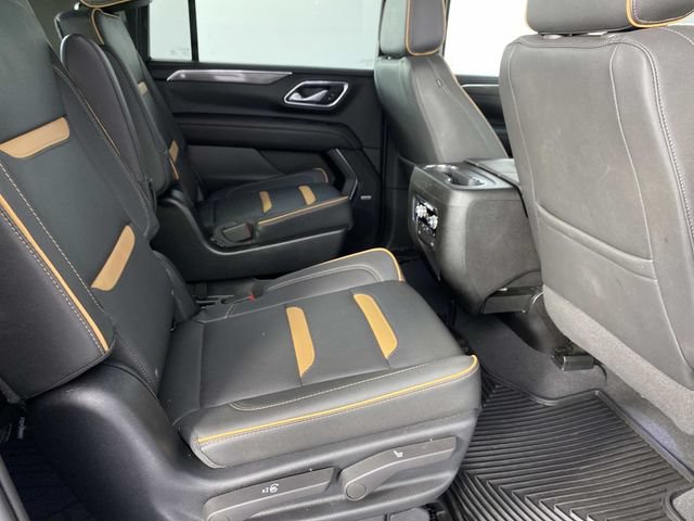 Used 2023 GMC Yukon XL AT4 w/ AT4 Premium Package AWD/4WD image 11