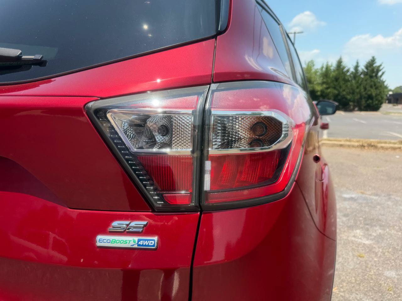 Used 2017 Ford Escape SE w/ SE Leather Comfort Package AWD/4WD image 26