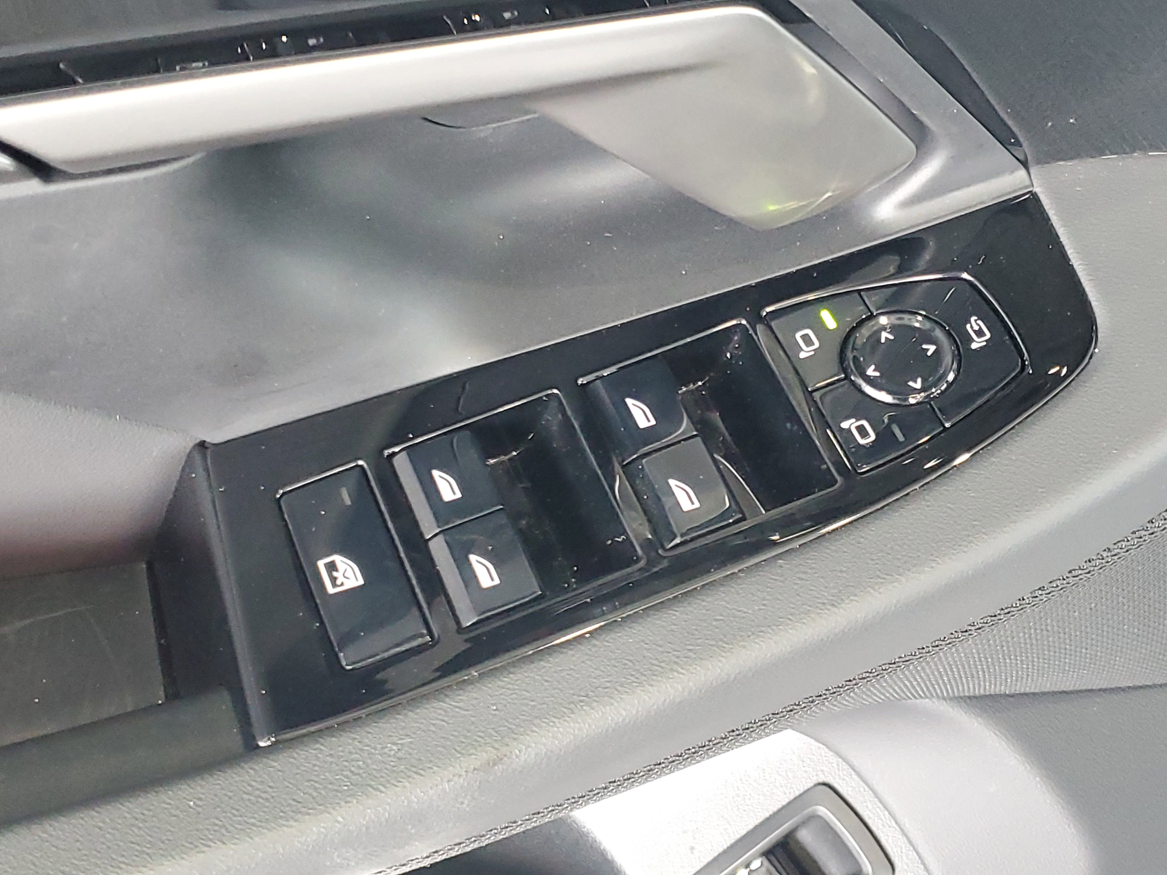 Used 2026 BMW 530i RWD image 15