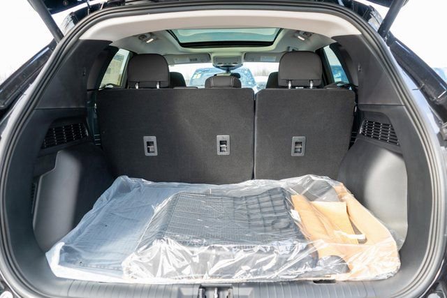 New 2025 Ford Escape Active w/ Active Premium Tech Pack image 8