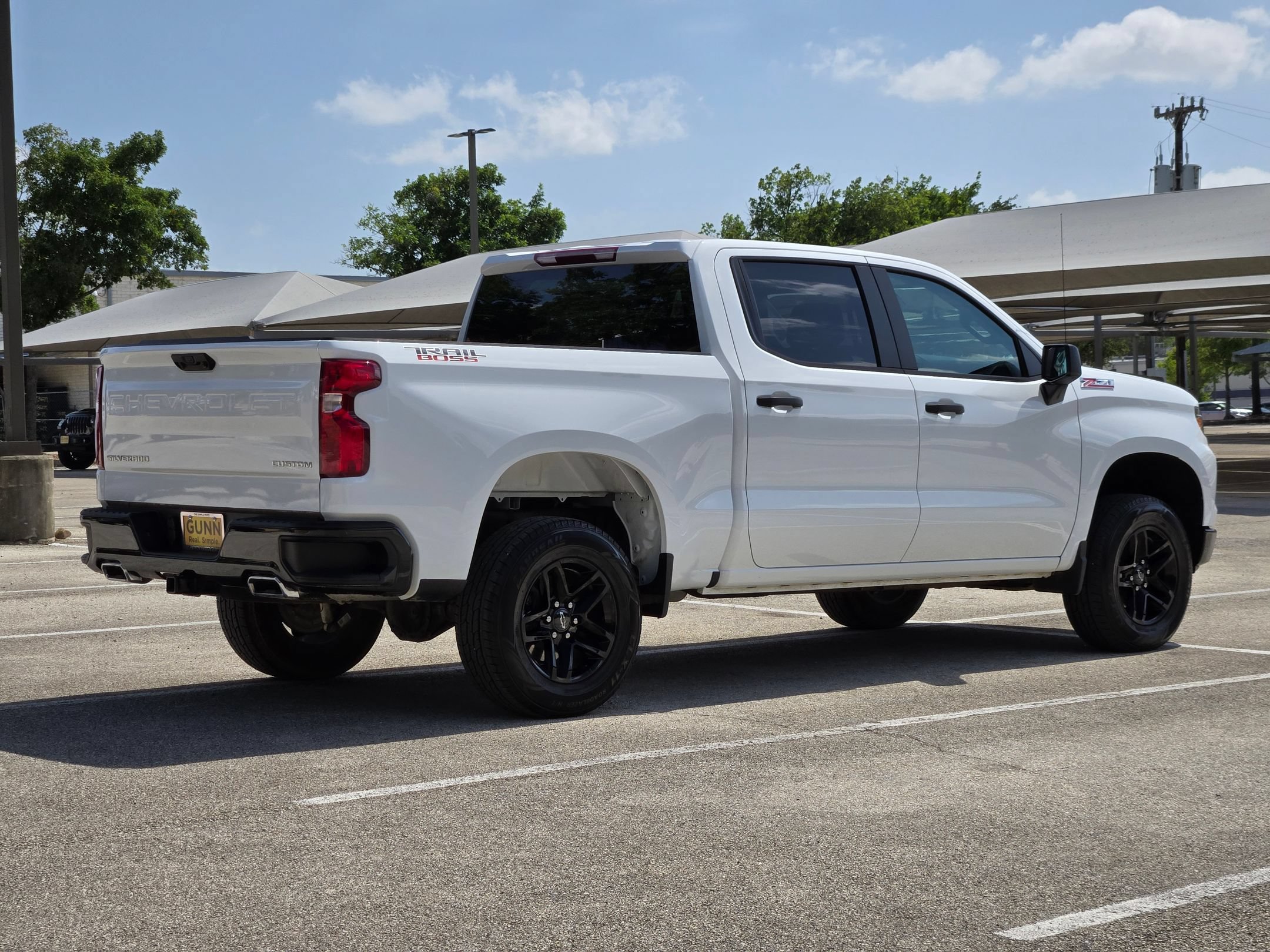 Used 2025 Chevrolet Silverado 1500 Custom Trail Boss AWD/4WD image 3