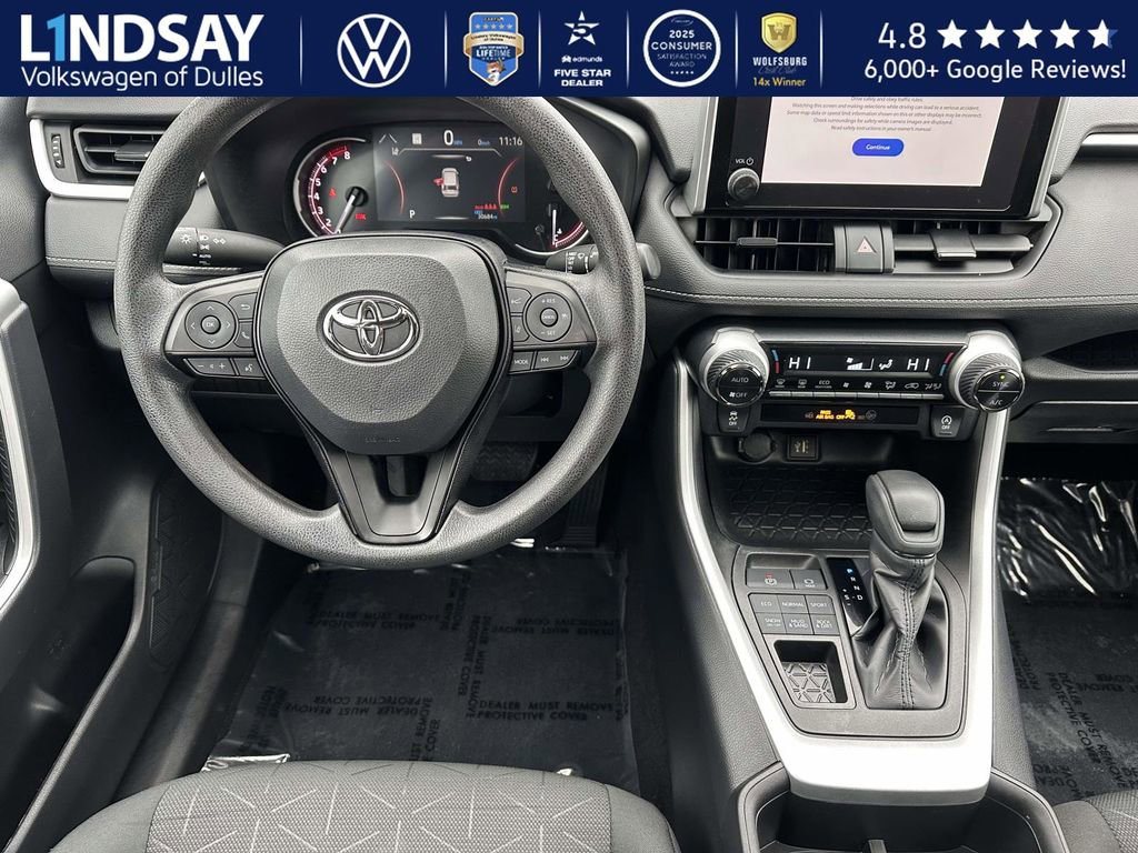 Used 2023 Toyota RAV4 XLE image 9