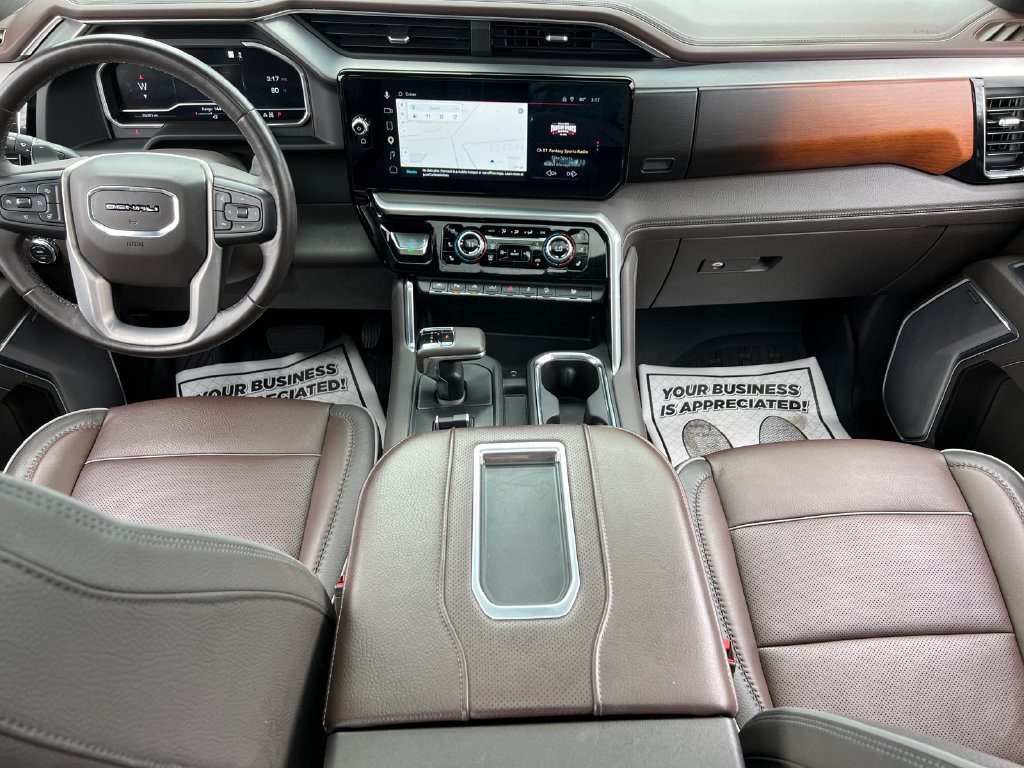 Used 2022 GMC Sierra 1500 Denali w/ Denali Reserve Package AWD/4WD image 18
