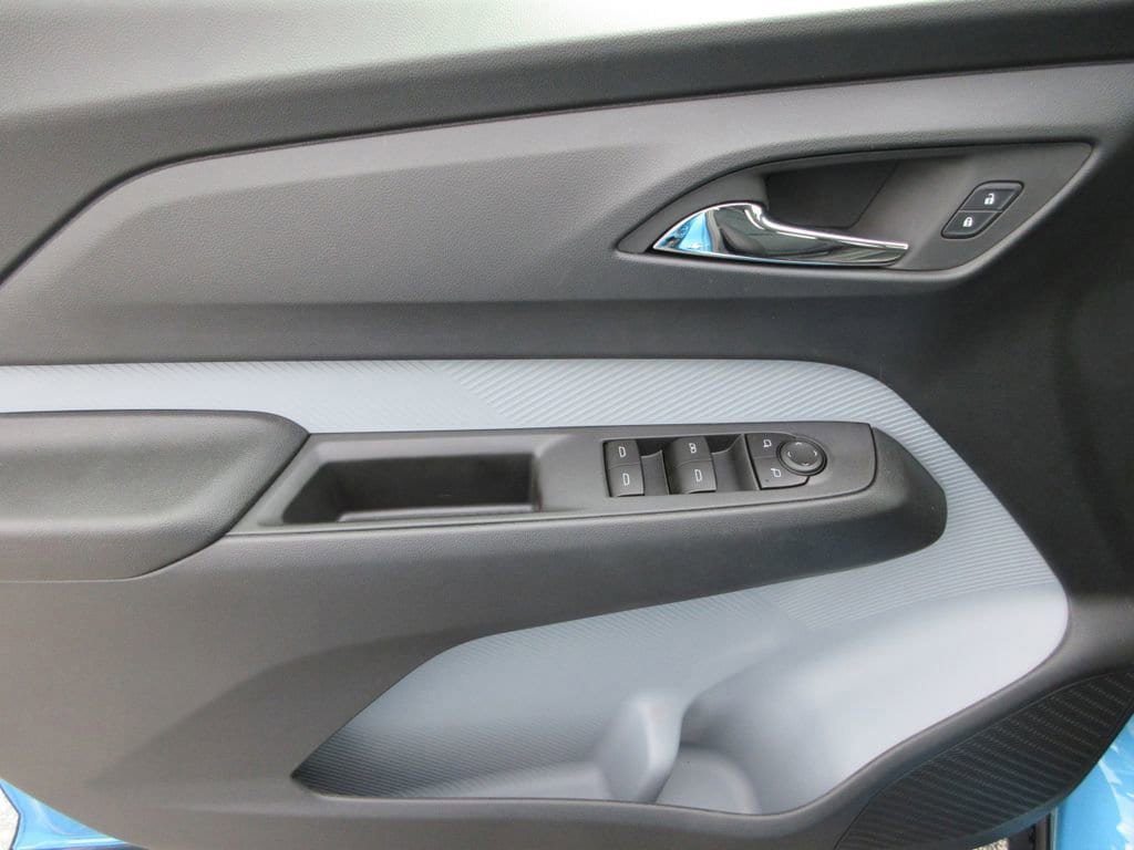 New 2027 Chevrolet Bolt RS FWD image 22