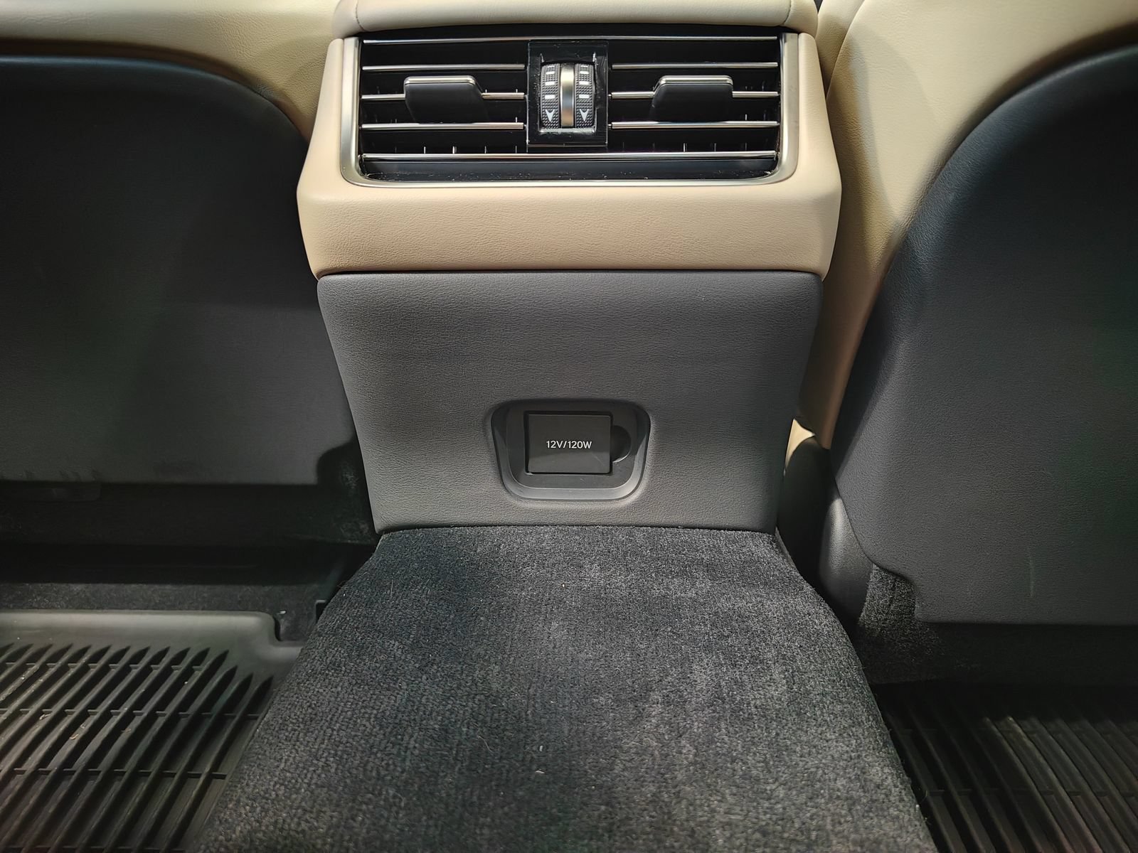 Used 2024 Lexus LS 500 RWD image 36