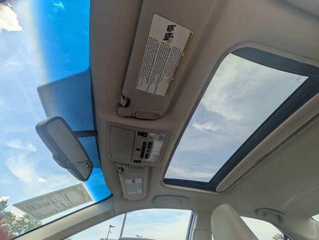 Used 2013 Toyota Camry XLE image 11