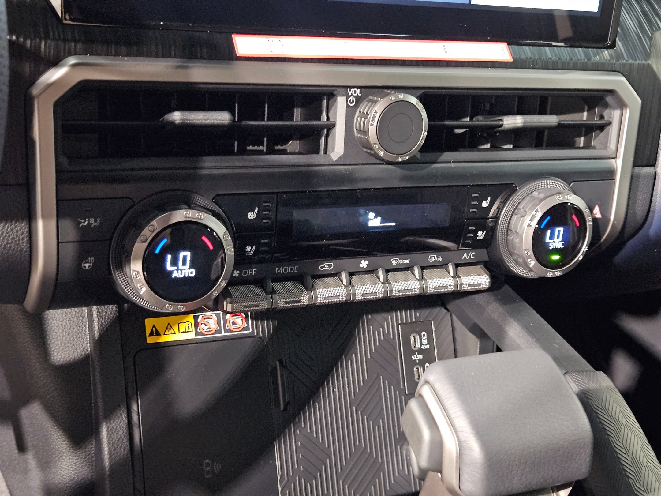 New 2026 Toyota 4Runner Platinum AWD/4WD image 19