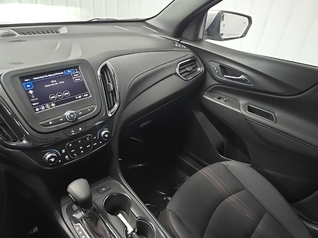 Used 2022 Chevrolet Equinox RS AWD/4WD image 25