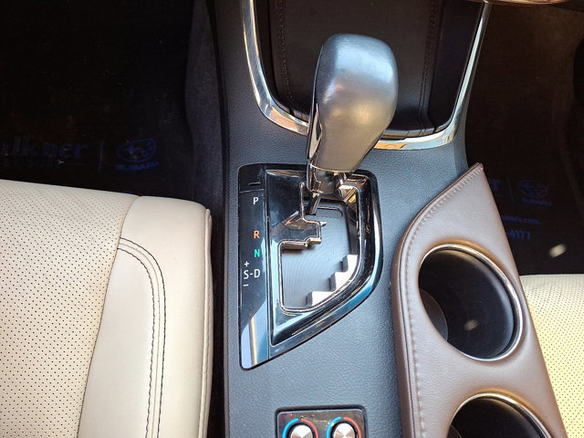 Used 2015 Toyota Avalon Limited image 16