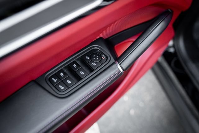 Used 2023 Porsche Cayenne Platinum Edition AWD/4WD image 50