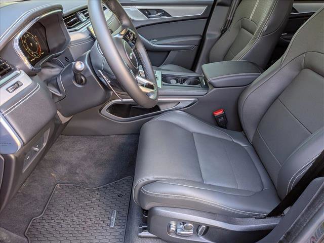 Certified 2026 Jaguar F-PACE R-Dynamic S image 17