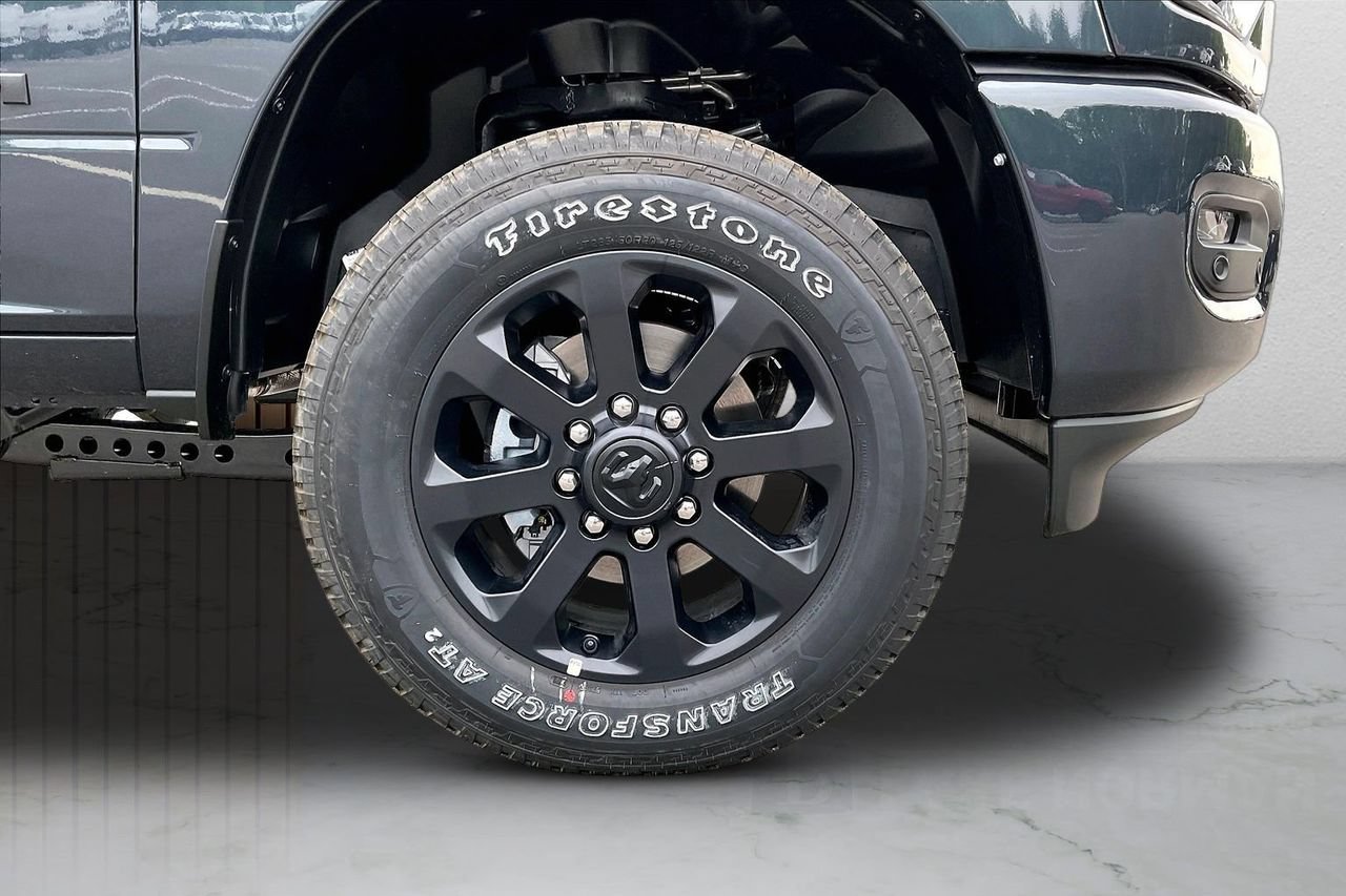 New 2026 RAM 2500 Big Horn AWD/4WD image 32