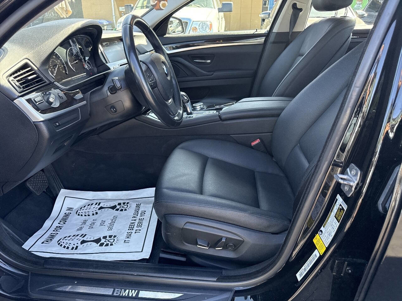 Used 2015 BMW 528i Sedan image 11