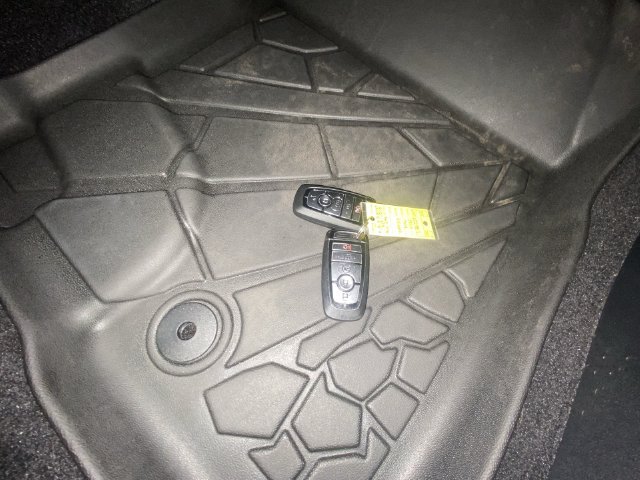 Used 2024 Ford Escape ST-Line w/ Tech Pack #1 FWD image 30