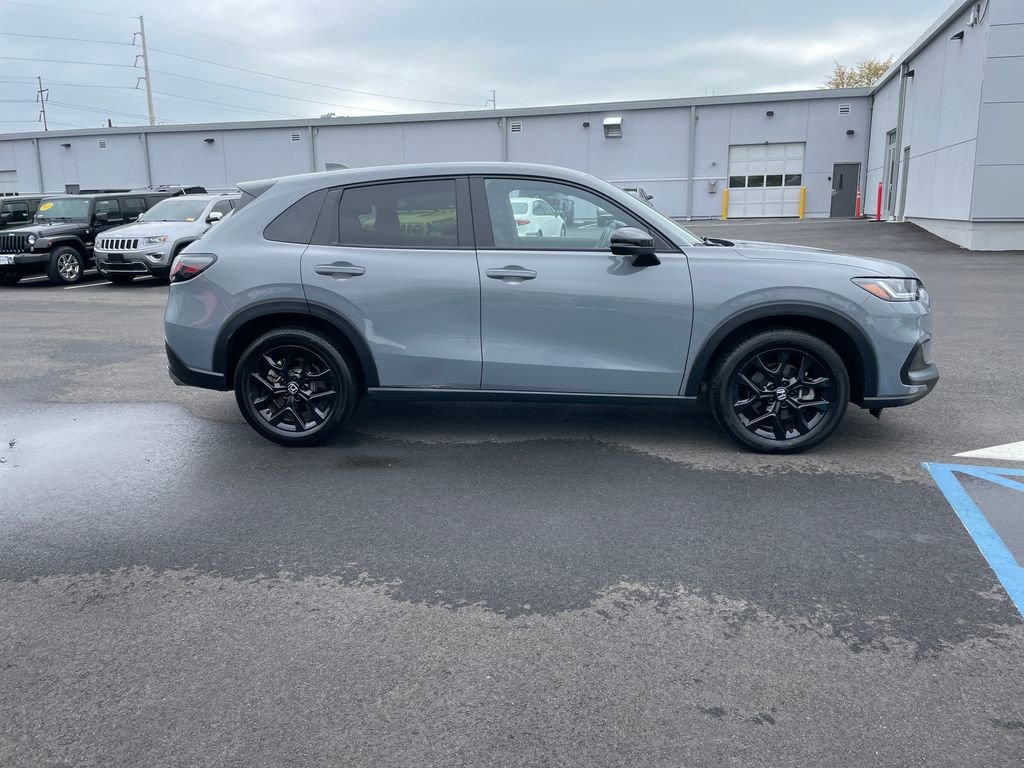 Used 2024 Honda HR-V Sport image 6