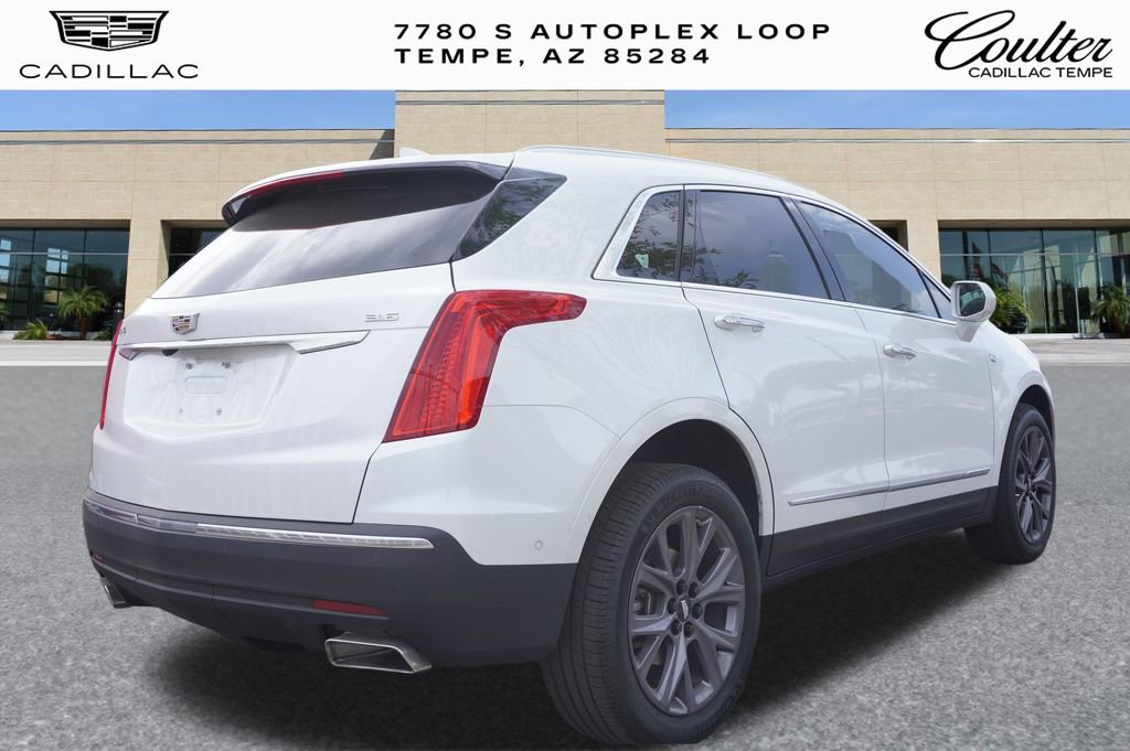 Used 2019 Cadillac XT5 Premium Luxury w/ Driver Assist Package image 4