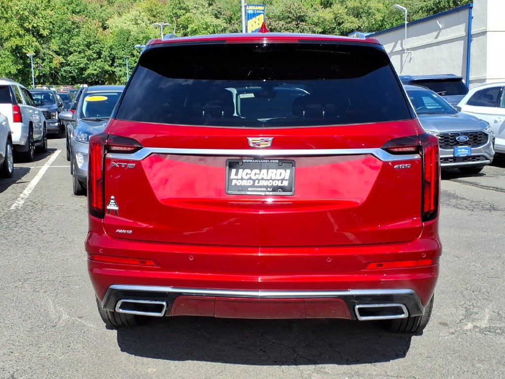 Used 2023 Cadillac XT6 Premium Luxury w/ Technology Package AWD/4WD image 6