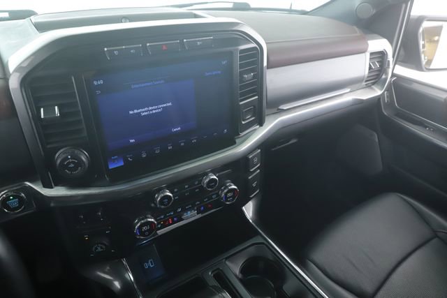 Used 2021 Ford F150 Lariat w/ Equipment Group 502A High image 27