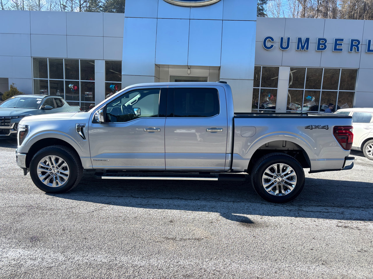 Used 2025 Ford F150 Lariat w/ Equipment Group 502A High image 3