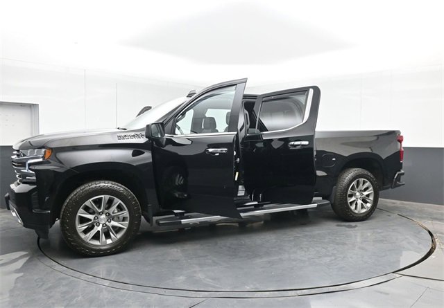 Used 2022 Chevrolet Silverado 1500 High Country w/ LPO, Dark Essentials Package image 55