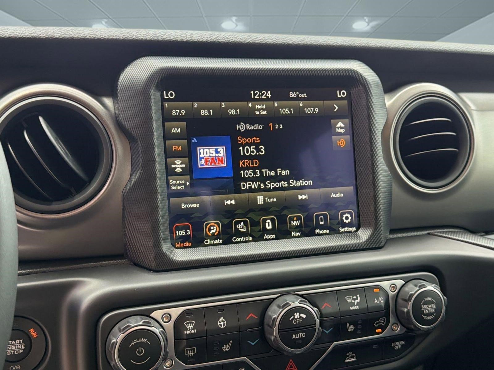 Used 2023 Jeep Gladiator Sport AWD/4WD image 23