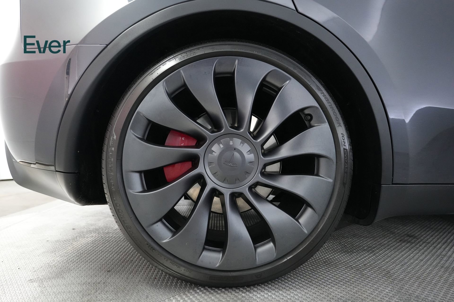 Used 2025 Tesla Model Y Performance image 19