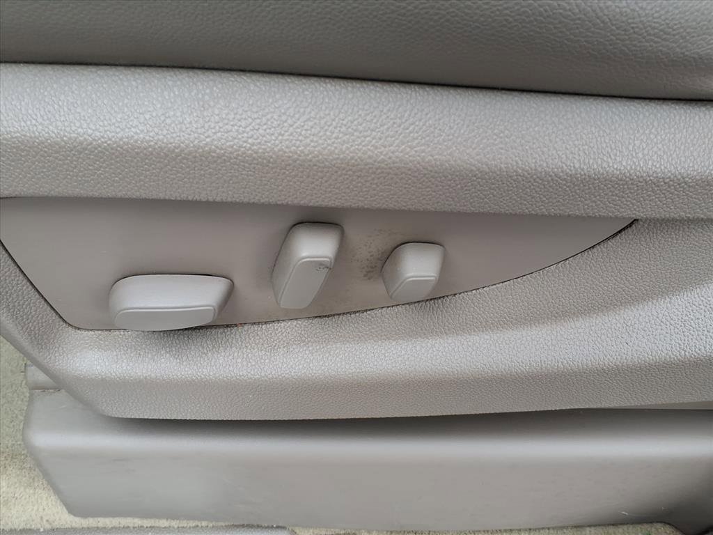 Used 2015 GMC Yukon SLT w/ Open Road Package image 19