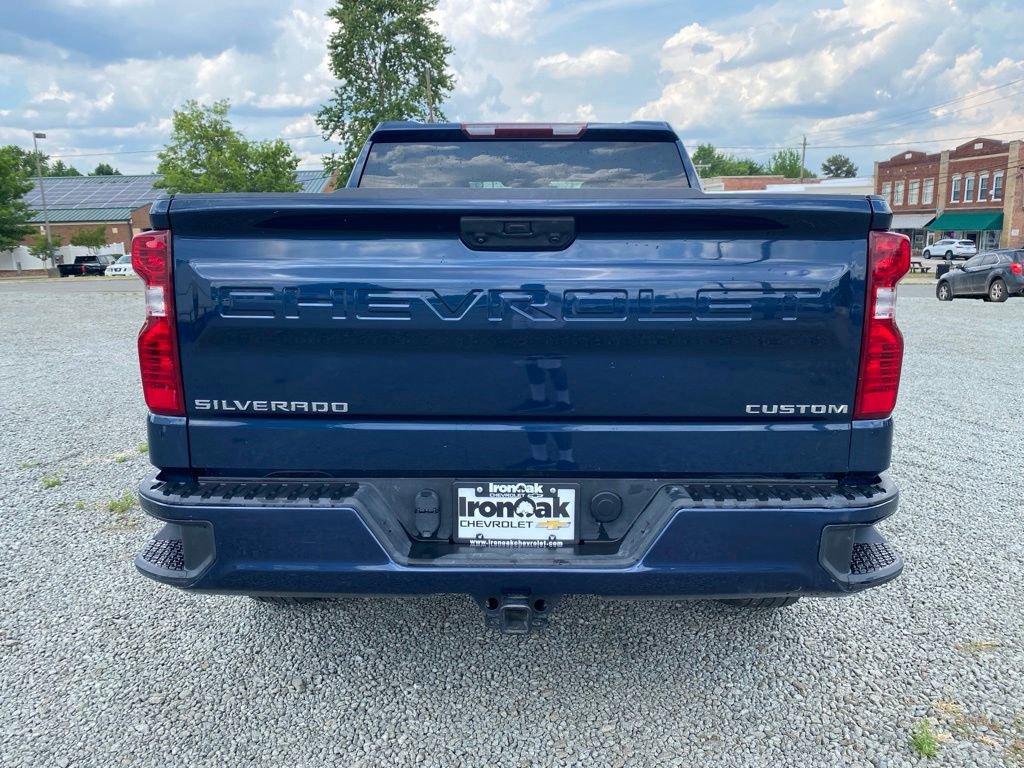 Used 2022 Chevrolet Silverado 1500 LT Trail Boss w/ LT Trail Boss Premium Package AWD/4WD image 4