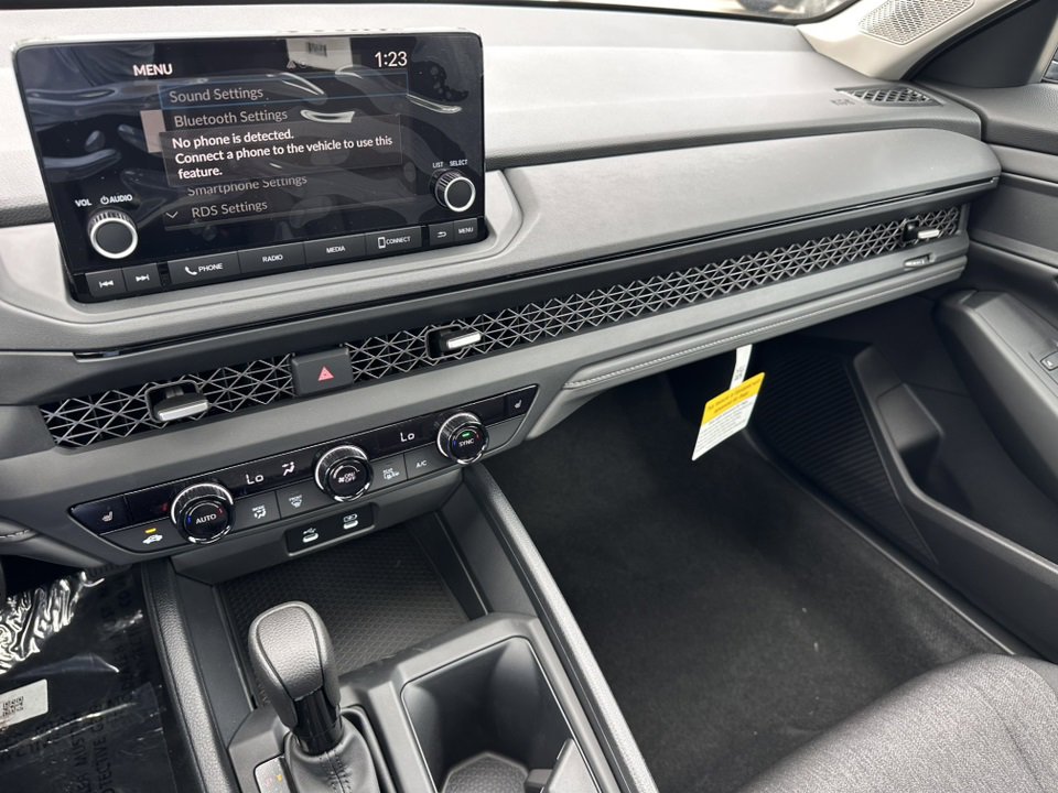 New 2025 Honda Accord SE image 22