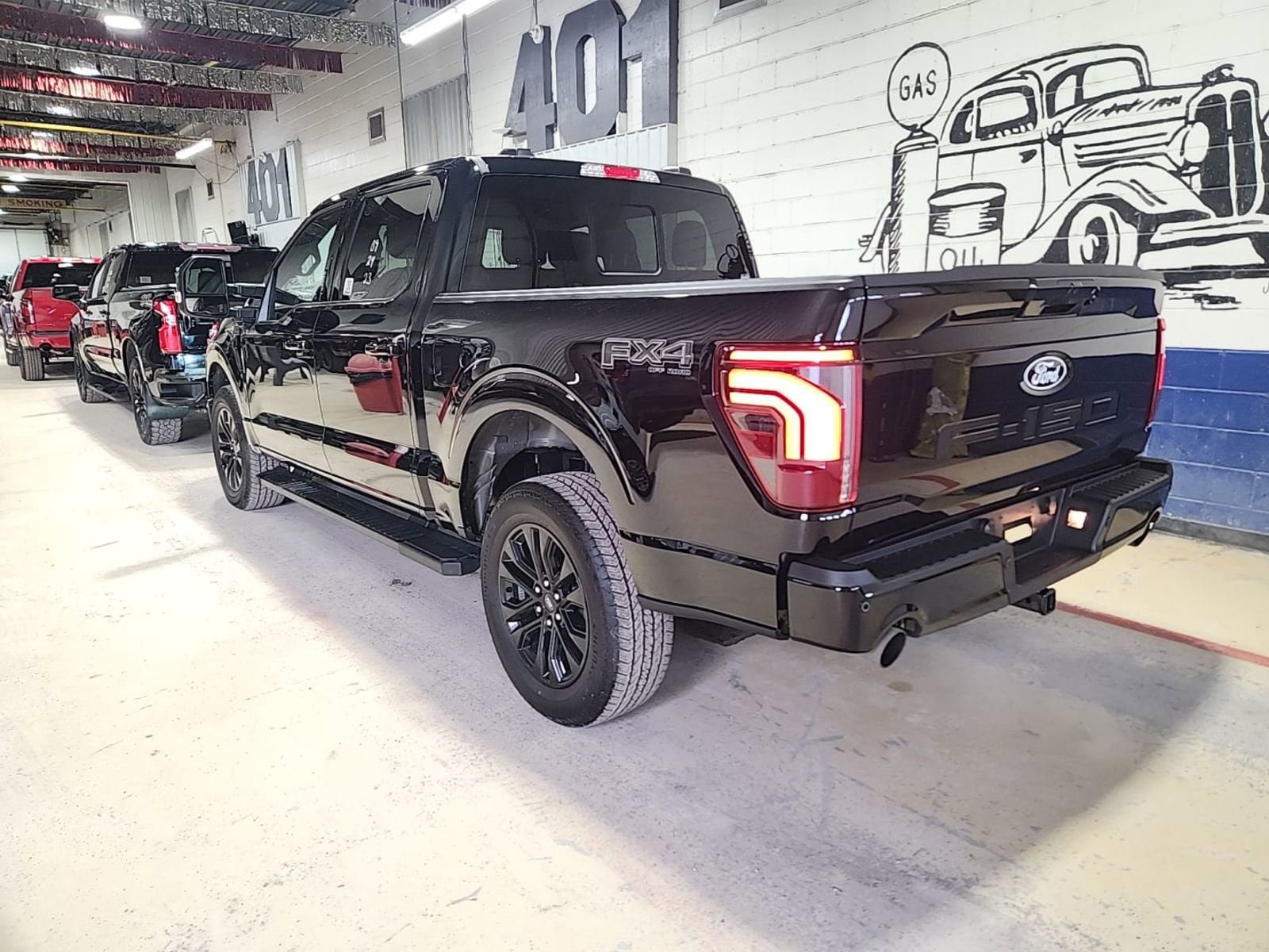 Used 2024 Ford F150 Lariat w/ Equipment Group 502A High AWD/4WD image 6