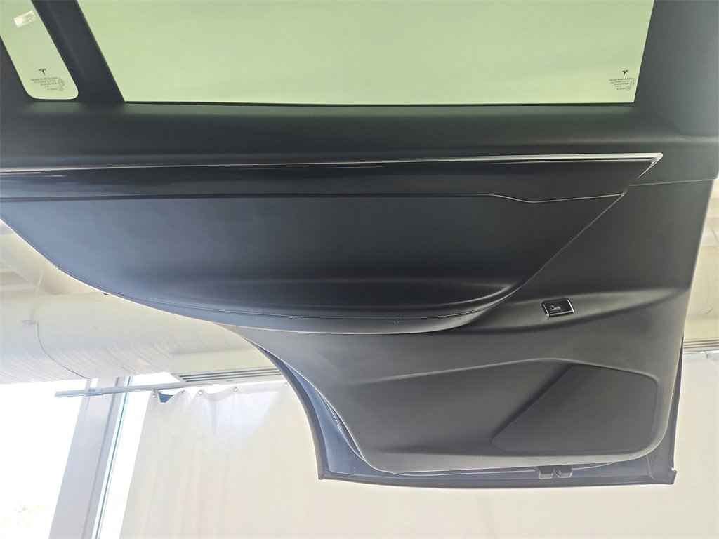 Used 2017 Tesla Model X 100D image 22