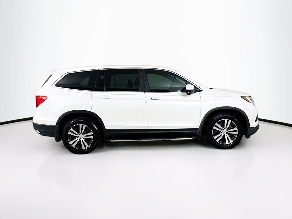 Used 2017 Honda Pilot EX image 8