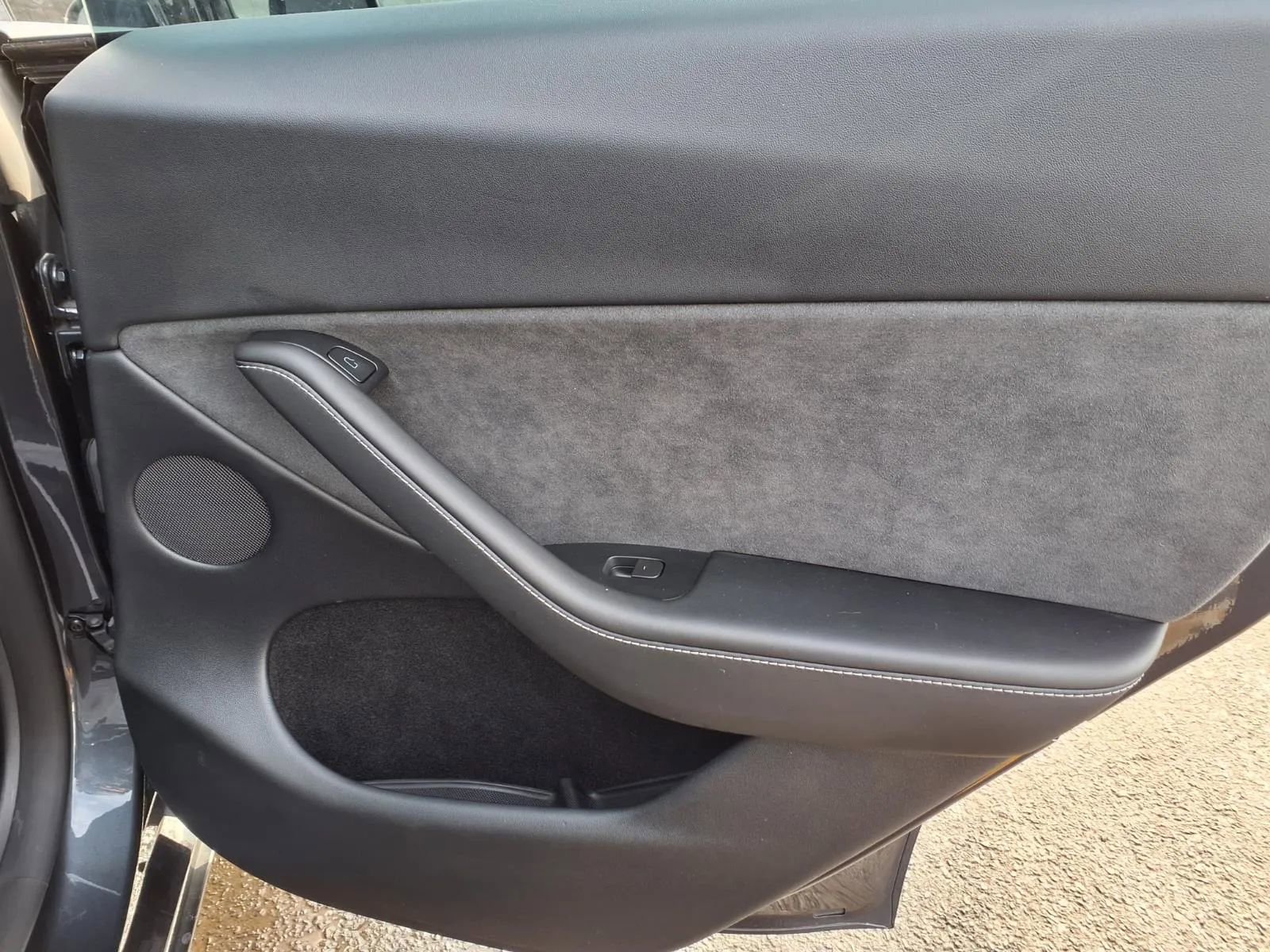 Used 2024 Tesla Model Y Long Range image 14