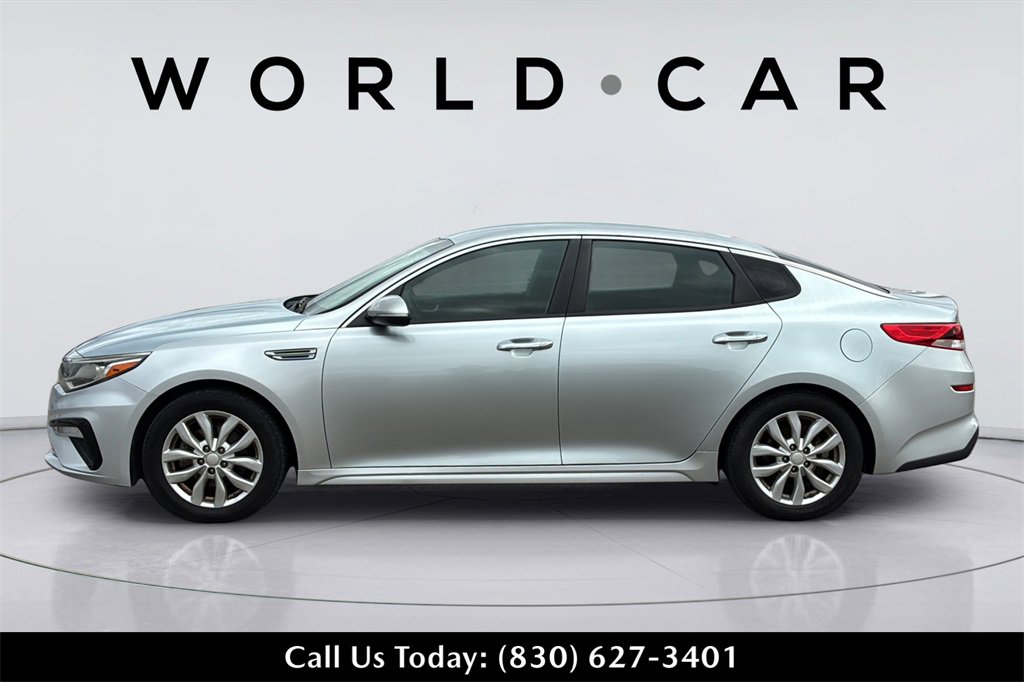 Used 2020 Kia Optima LX image 9