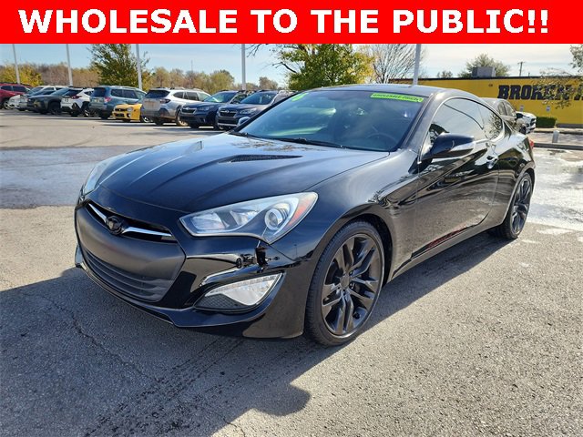 Used 2016 Hyundai Genesis Coupe 3.8 image 8