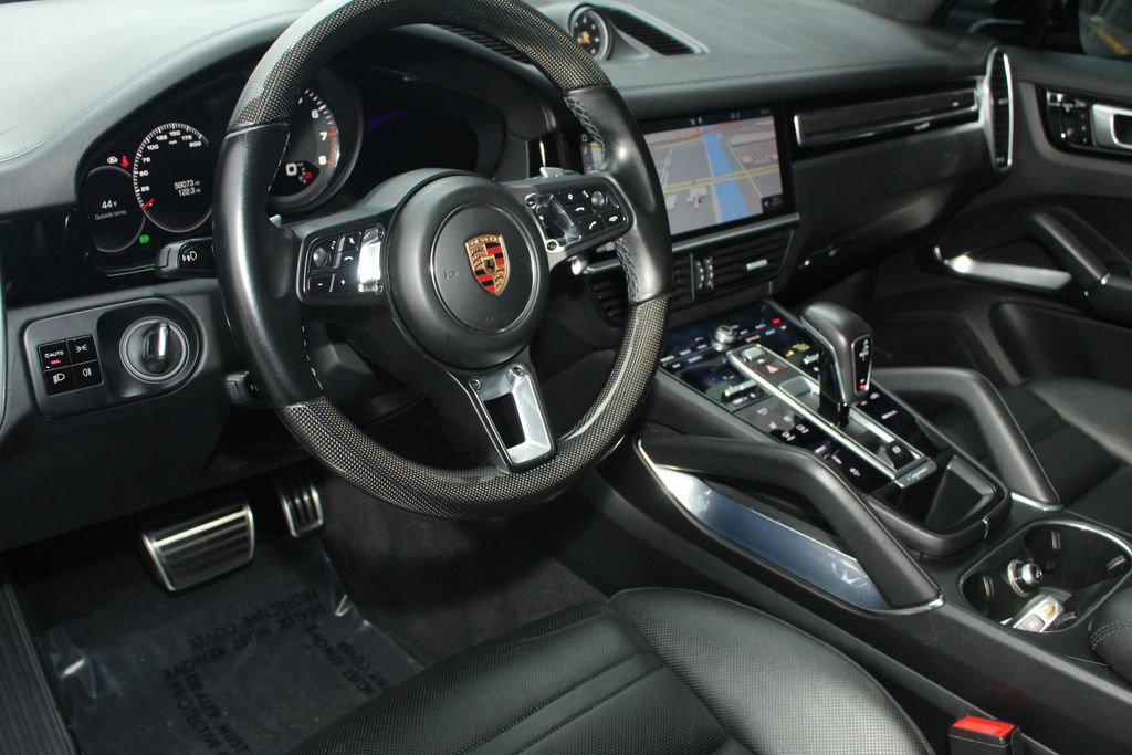Used 2019 Porsche Cayenne Turbo AWD/4WD image 4