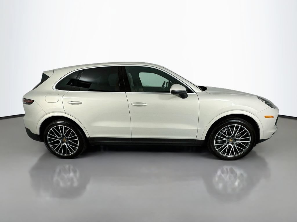 Used 2021 Porsche Cayenne AWD/4WD image 8