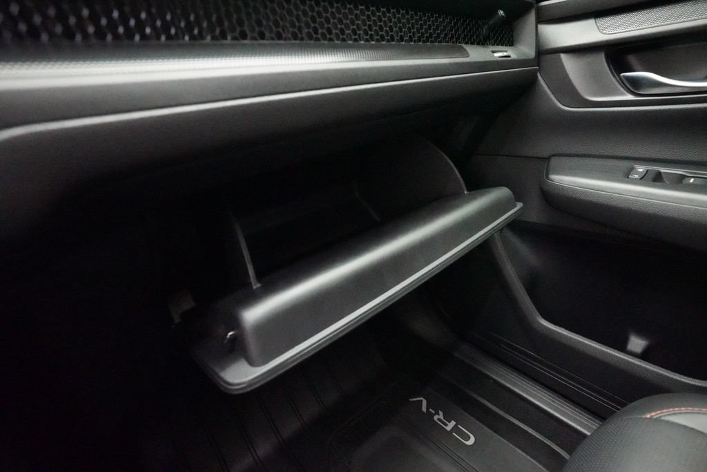 Certified 2025 Honda CR-V Sport-L image 29
