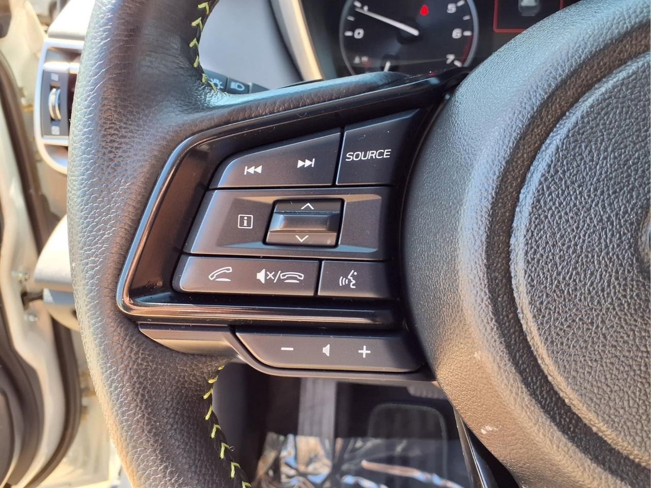 Used 2025 Subaru Outback Onyx Edition XT AWD/4WD image 26